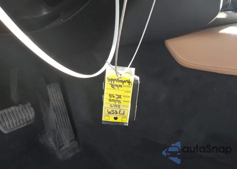 2017 Volvo Xc90 T6 Momentum из США, поврежденный, VIN YV4A22PK8H1131875